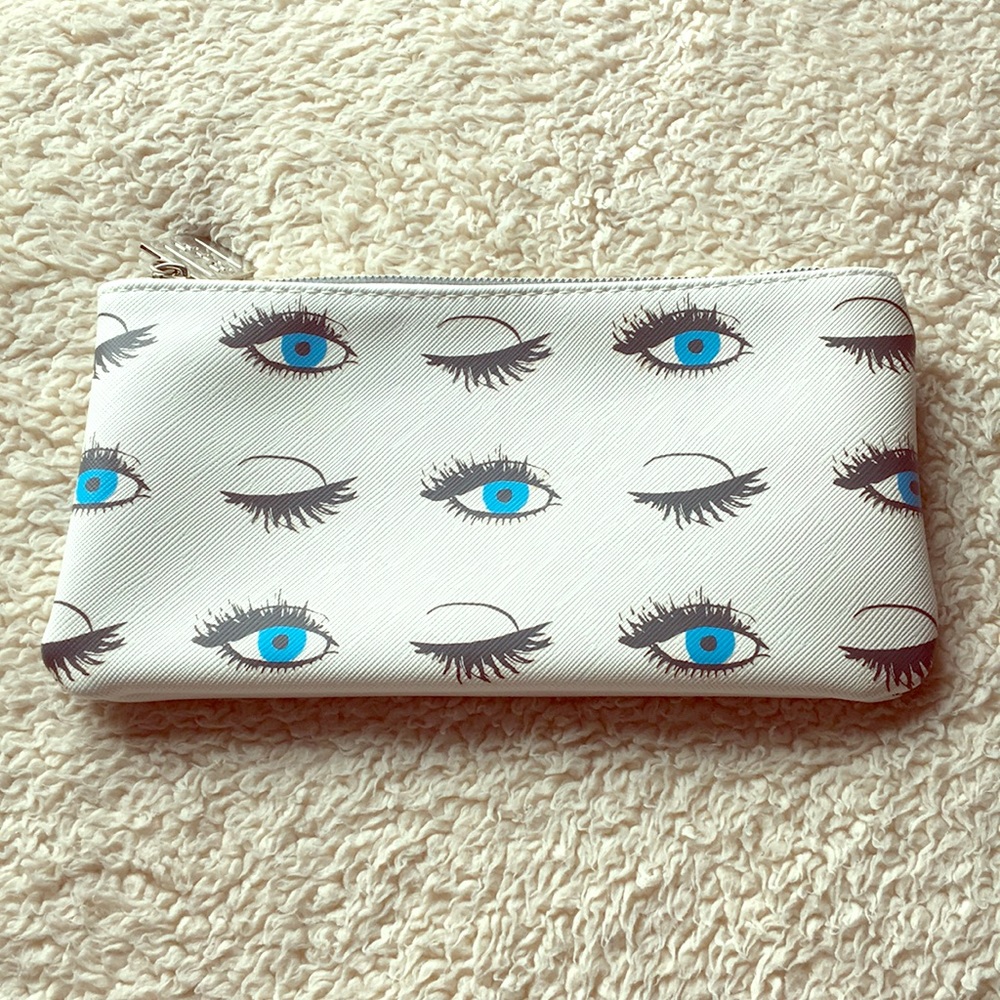 Rodan and Fields makeup bag